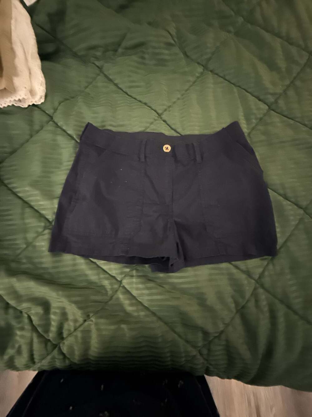 Chico's Navy Blue Stretch Utility Shorts Size 1 (Medium/10)